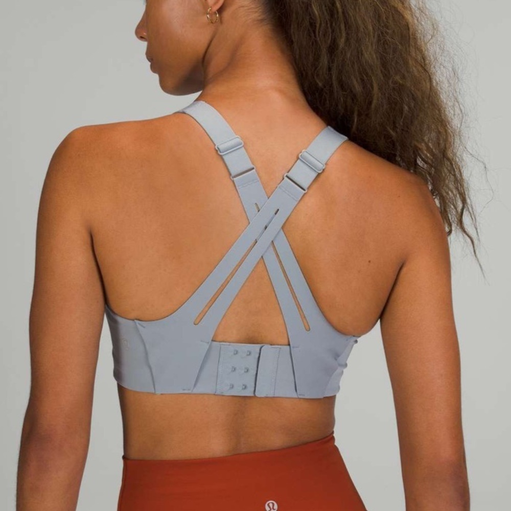 Lululemon 34C AirSupport Bra *High Support in Rhino Grey